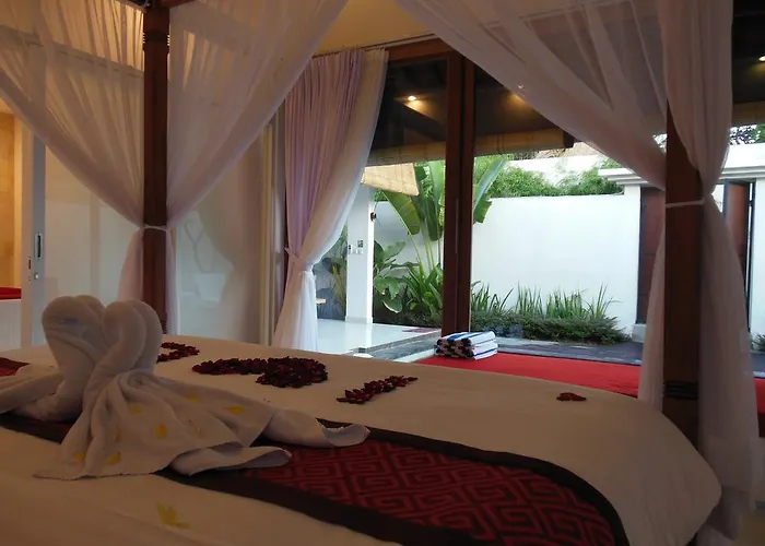 Hk Bali Villa Legian (Bali)