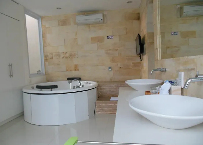 Hk Bali Villa *