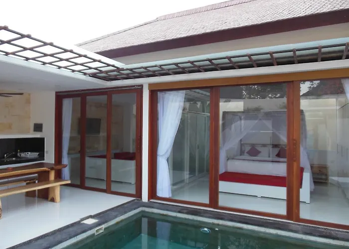 Hk Bali Villa Legian (Bali)